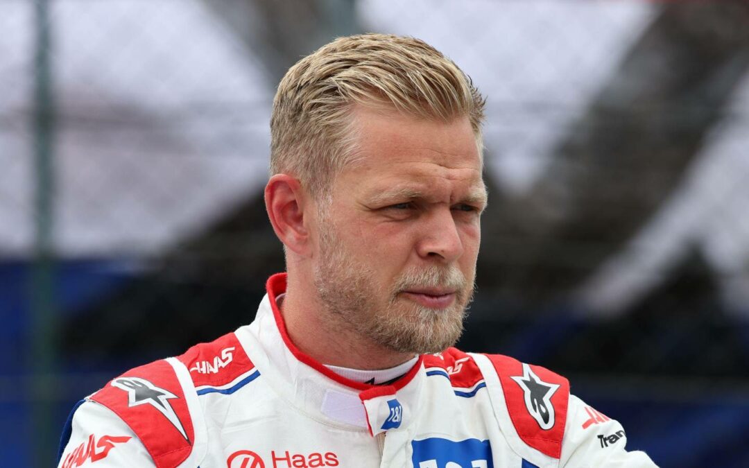 Breaking News – Kevin Magnussen Engulfed in Flames